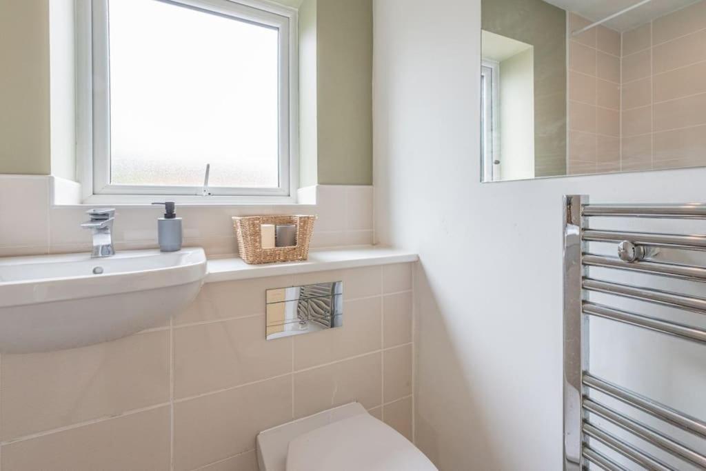 Holiday home Modern House 2 Bedroom 5 Beds *